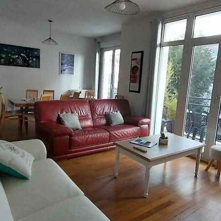 Maison De Ville Plein Centre, 3 Etoiles, A 200M De La Plage, Parking Prive, Wifi Royan Bagian luar foto