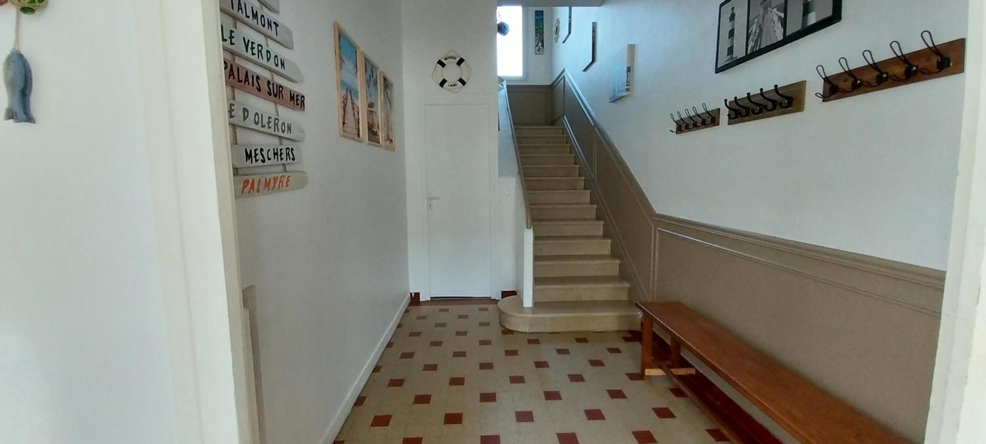 Maison De Ville Plein Centre, 3 Etoiles, A 200M De La Plage, Parking Prive, Wifi Royan Bagian luar foto